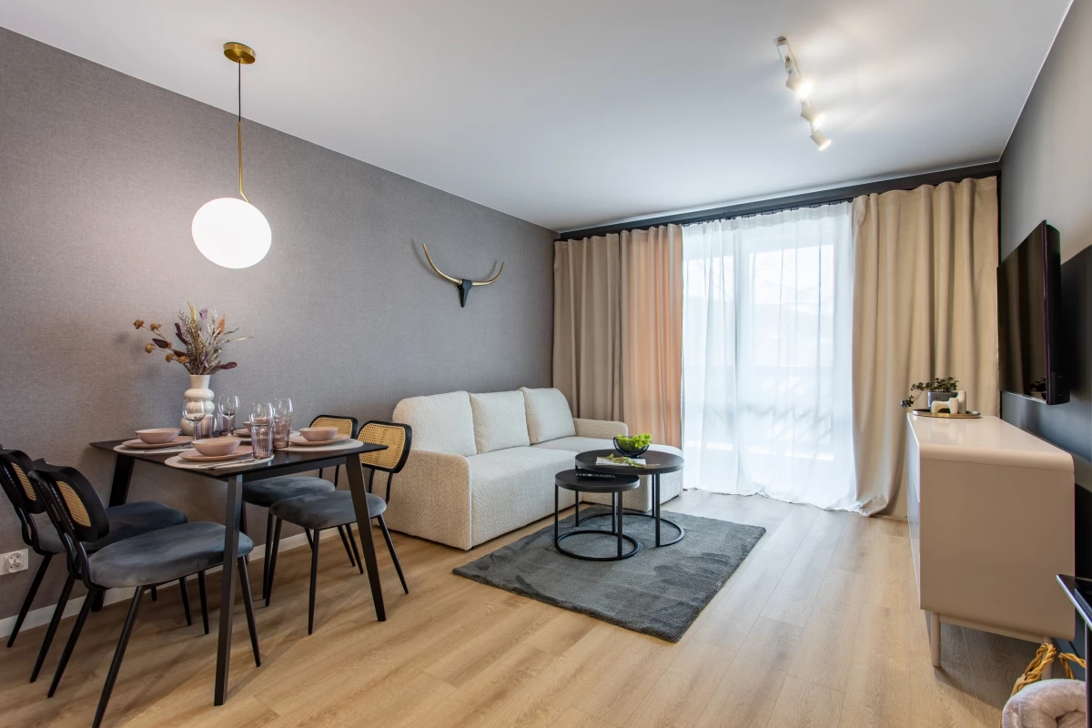Apartament 40 m² z 2 balkonami
