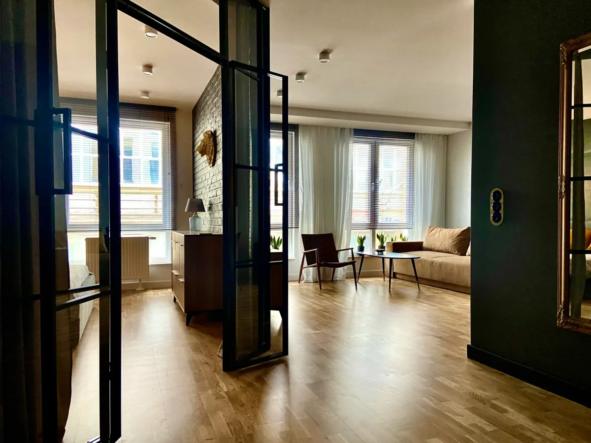 Apartament 60 m² industrialny glamour